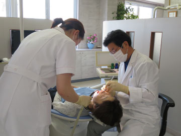 小坂歯科医院の診察台